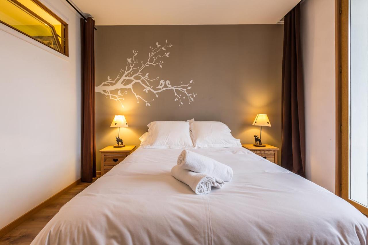Apartment Periades - Central Chamonix Incredible Mountain Views Екстер'єр фото